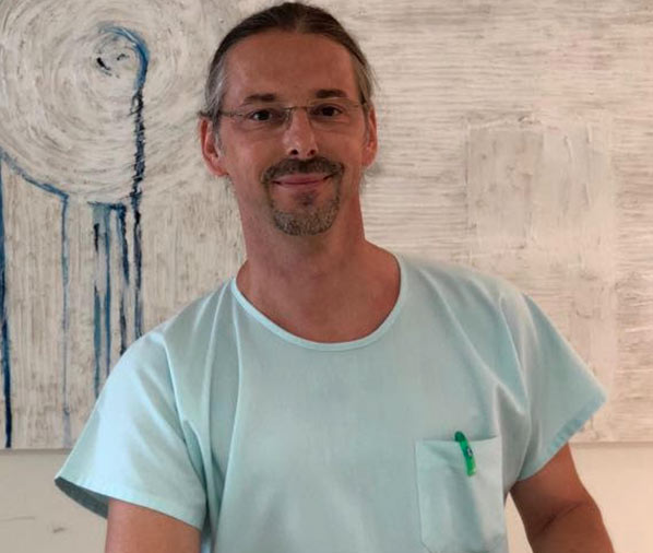 Nenad Nikolic – Direttore medico Swiss Pro Age Lugano responsabile medico Swiss Pro Age Lugano centro estetico e medico